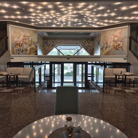 Sole Mio Wellness & Spa ノヴィ・サド エクステリア 写真