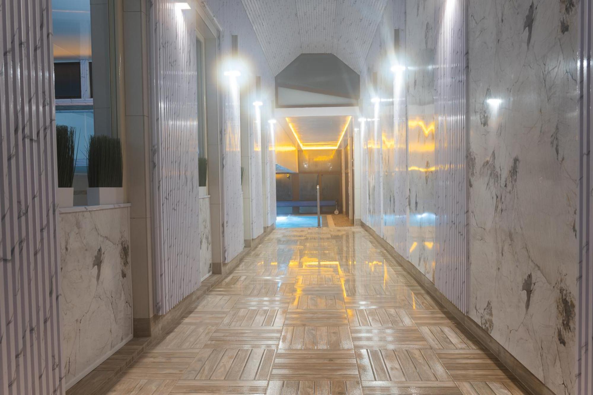 Sole Mio Wellness & Spa ノヴィ・サド エクステリア 写真